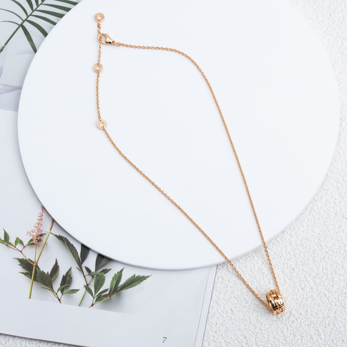 Bvlgari Parentesi Necklace Pink Gold