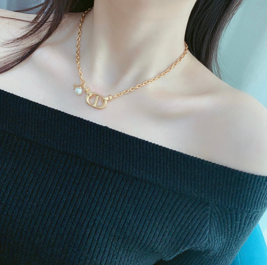 Dior CD Pendant MOP Star Gold Necklace