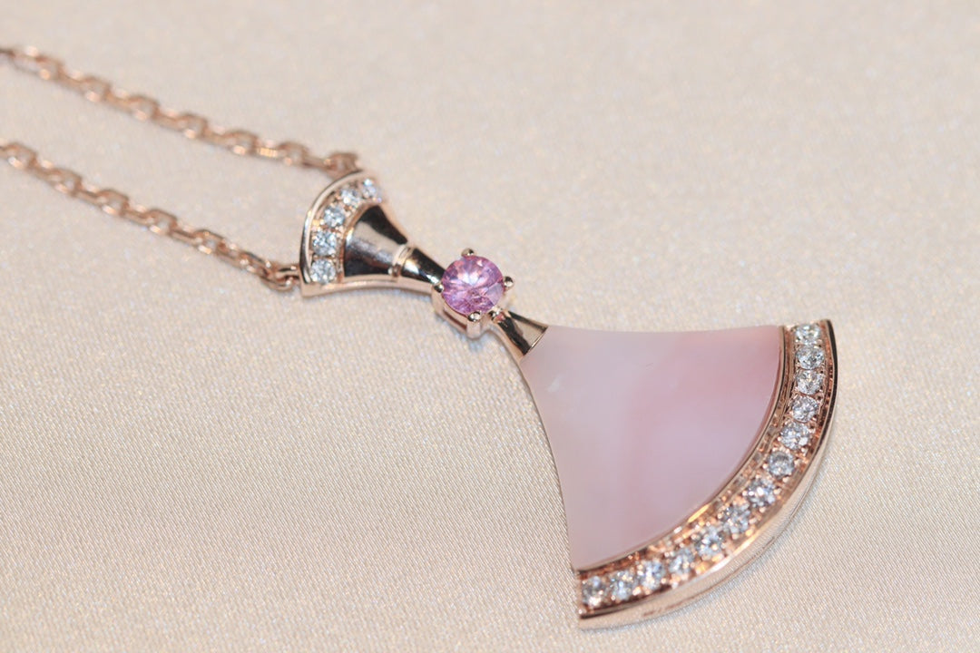 Bvlgari Dream Necklace Pink MOP Cubic Zirconia