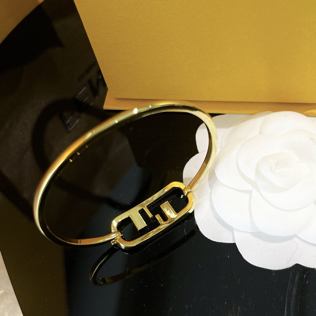 Fendi O'Lock Gold Diamond Bracelet