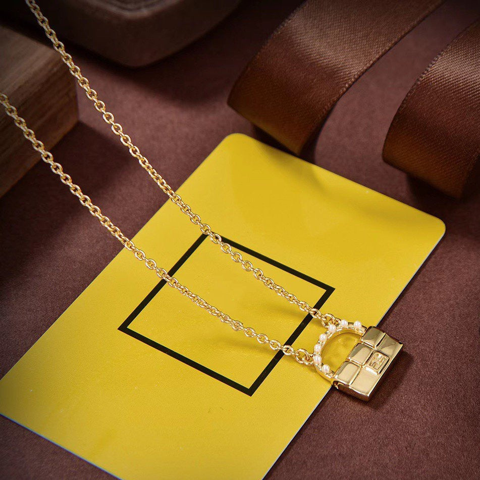 Fendi FF Bag Pearl Gold Necklace