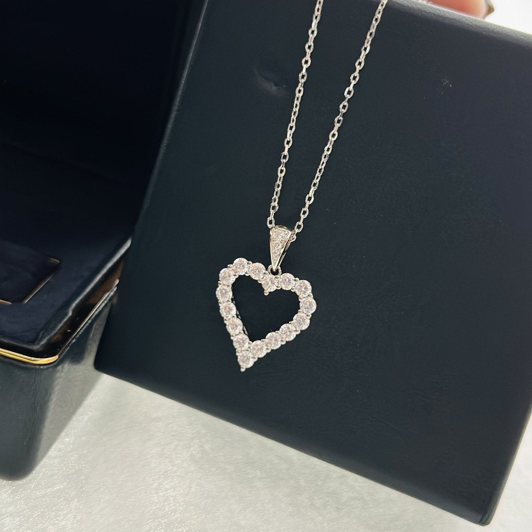 Graff Heart Silhouette Silver Cubic Zirconia Necklace