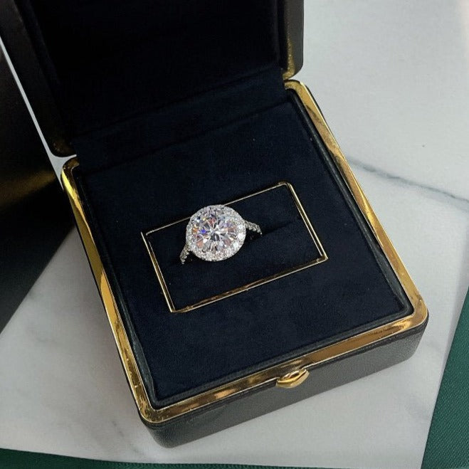 Graff Gra Band Silver Cubic Zirconia Paved Ring